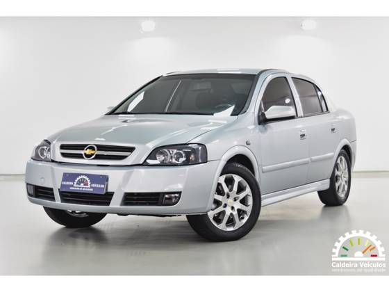 CHEVROLET ASTRA 2.0 MPFI ADVANTAGE 8V FLEX 4P MANUAL CHEVROLET ASTRA 2.0 MPFI ADVANTAGE 8V FLEX 4P MANUAL